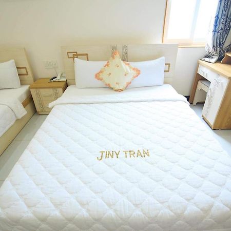 Jiny Tran Hotel Duong Dong  외부 사진