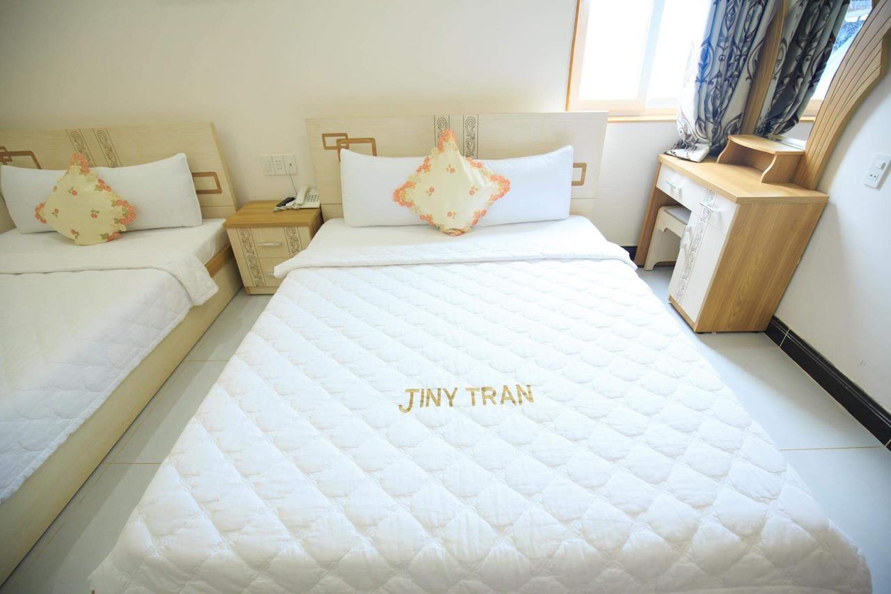 Jiny Tran Hotel Duong Dong  외부 사진