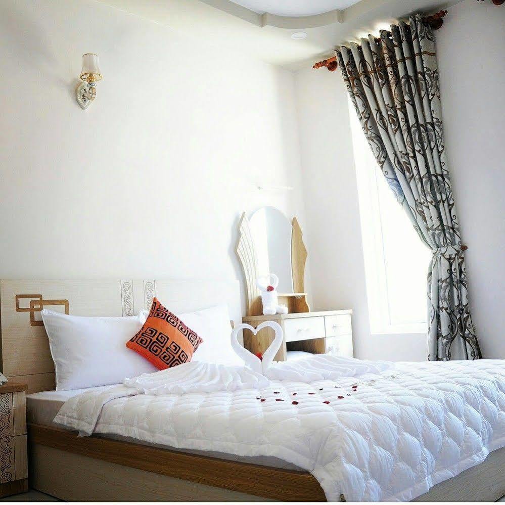Jiny Tran Hotel Duong Dong  외부 사진